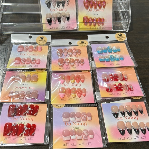 Da Xiang Colorful Nail Set Collection
